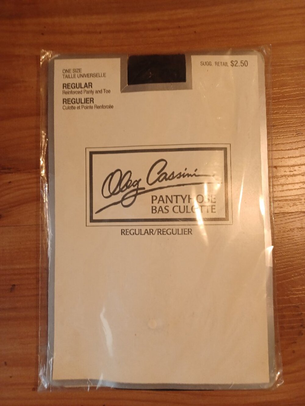 Oleg Cassini Silken Sheers Control Top Pantyhose